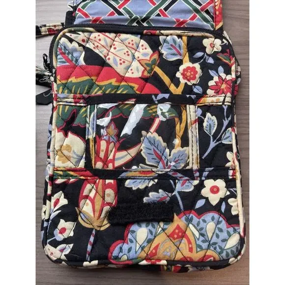 Vera Bradley Mini Hipster Crossbody Purse. Versailles Pattern Retired - Picture 4 of 9